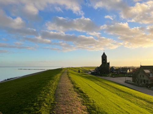 WhatsApp Image 2023-04-03 at 18.39.18 (5)